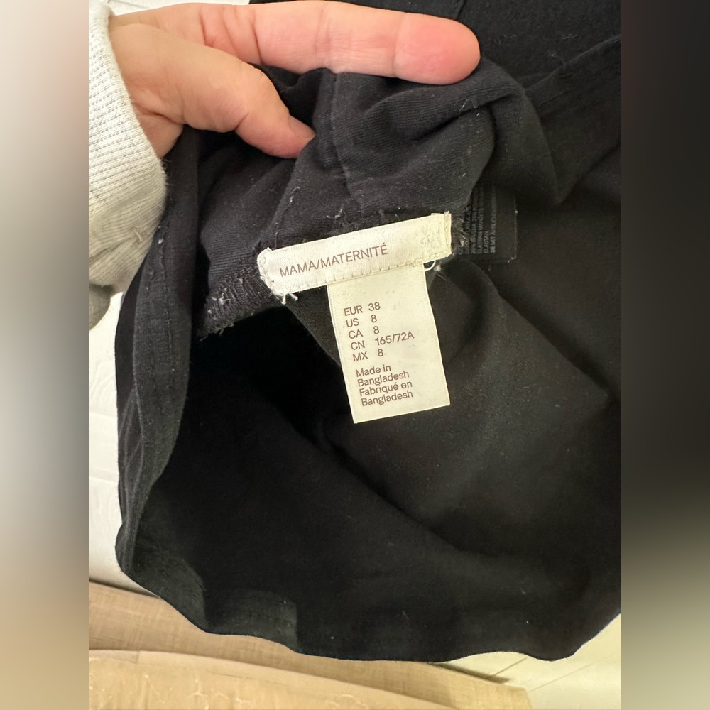 H&M Maternity pants size 8 Black